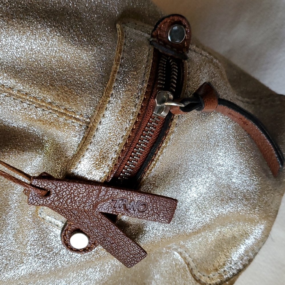 Tano Silver Sparkle Genuine Leather Shoulder Bag. Gem